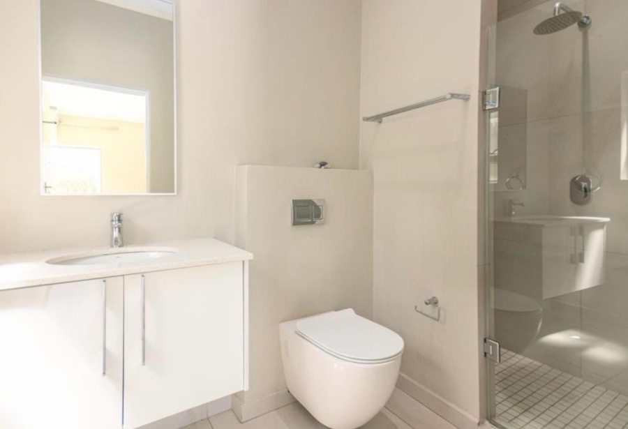 5 Bedroom Property for Sale in Sunset Beach Western Cape